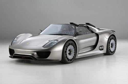 гибридный автомобиль Porsche