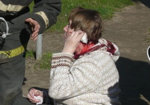 Оказать помощь пострадавшим
