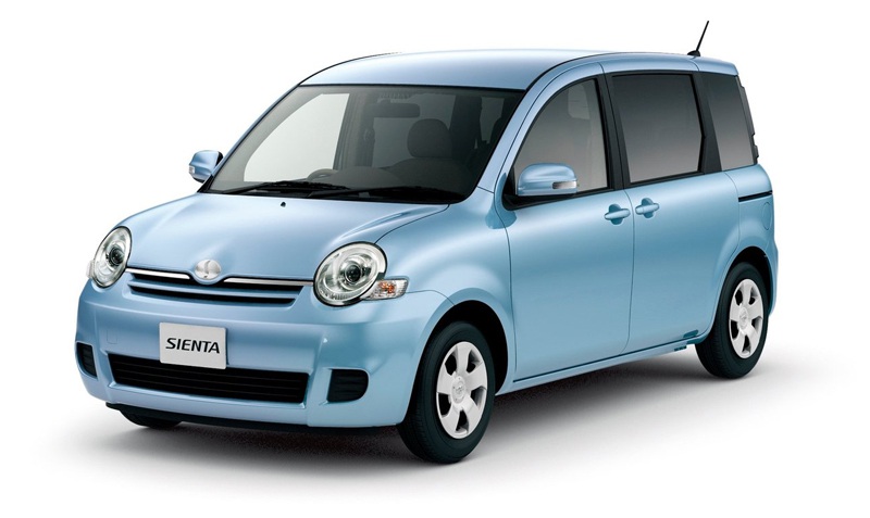 Toyota Sienta
